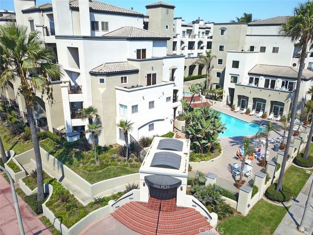 200 Pacific Coast Highway # 329, Huntington Beach