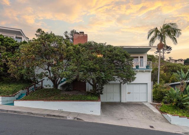 5825 Folsom Dr, La Jolla