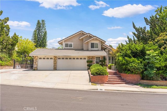 905 N Bridle Path Lane, Walnut