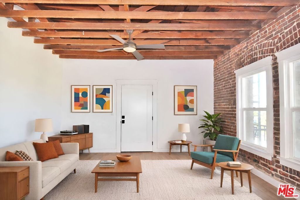 800 Pacific Avenue # 401, Long Beach