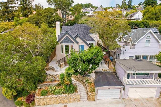 483 Boynton Ave, Berkeley