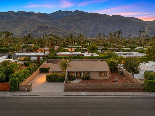 1145 S Sunrise Way, Palm Springs
