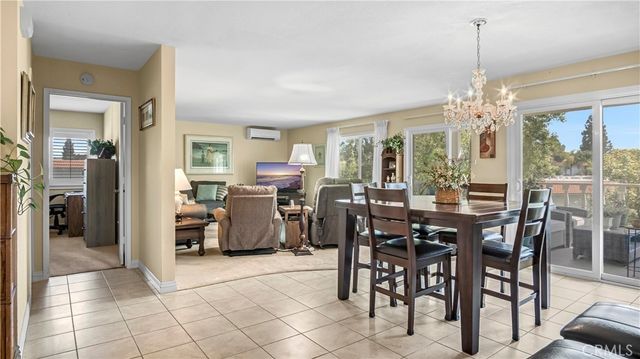 2401 Via Mariposa W # 2a, Laguna Woods