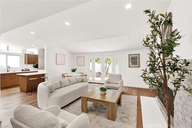 11651 Nan, Whittier