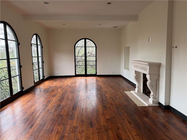 1301 N Beverly, Los Angeles