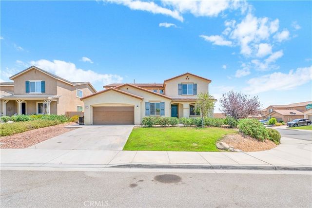 4043 Bristlecone Pine Lane, San Bernardino
