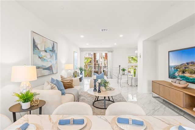 248 Rockefeller, Irvine