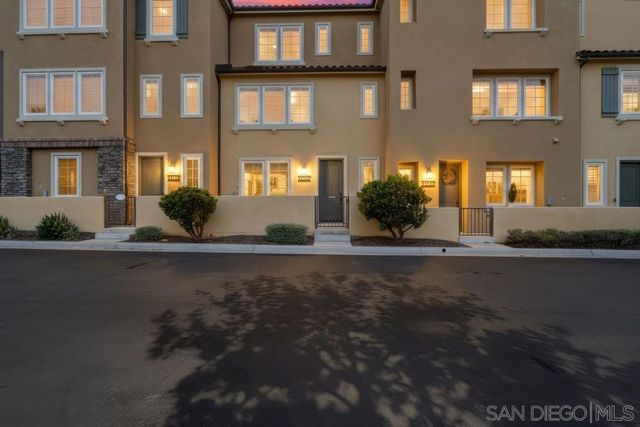 11011 Logan Way, San Diego