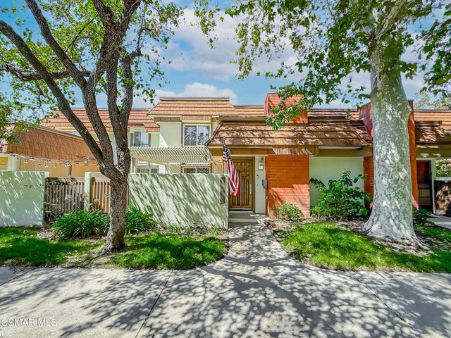 10435 Larwin Avenue, Chatsworth
