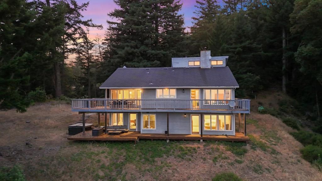 255 Allen Road, Woodside