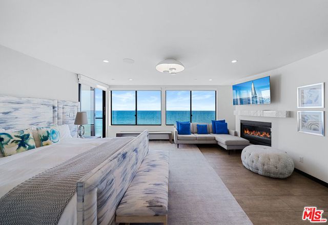 20630 Pacific Coast Highway, Malibu