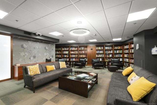 200 Harbor Drive # 703, San Diego