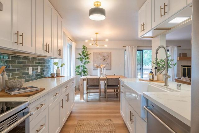 1360 Josselyn Canyon Road # 33, Monterey