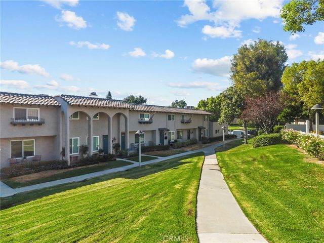 24307 La Glorita Circle, Newhall