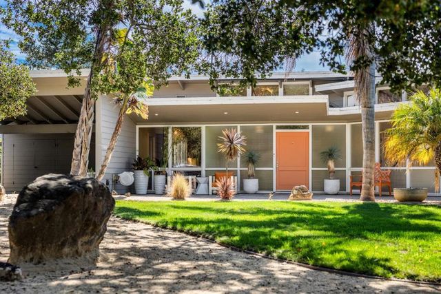34 Hollins Drive, Santa Cruz