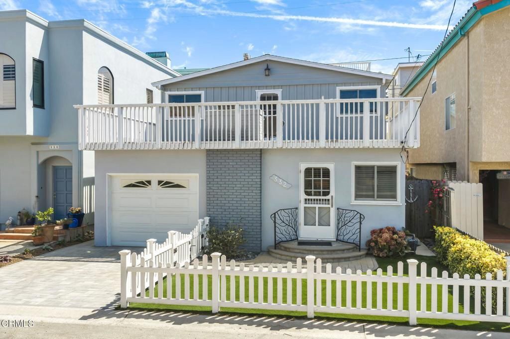332 Sunset Drive, Oxnard