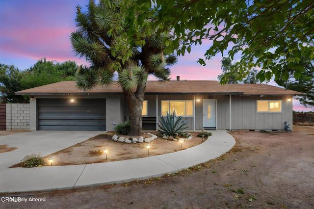 15424 Mesquite Street, Hesperia