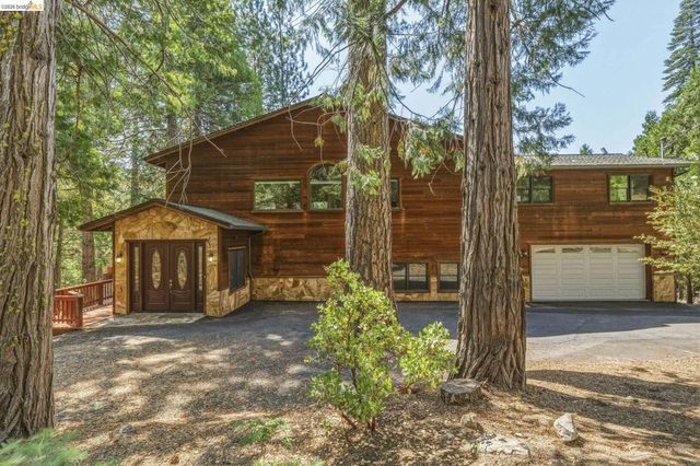 28421 Old Strawberry Rd, Strawberry