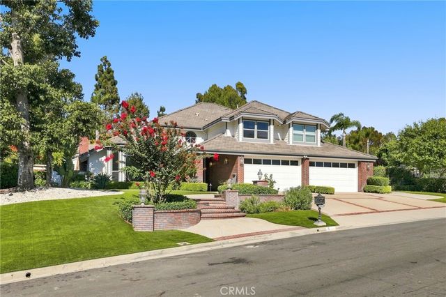 5 Estates Drive, Villa Park