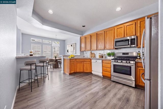 407 N Wildwood, Hercules
