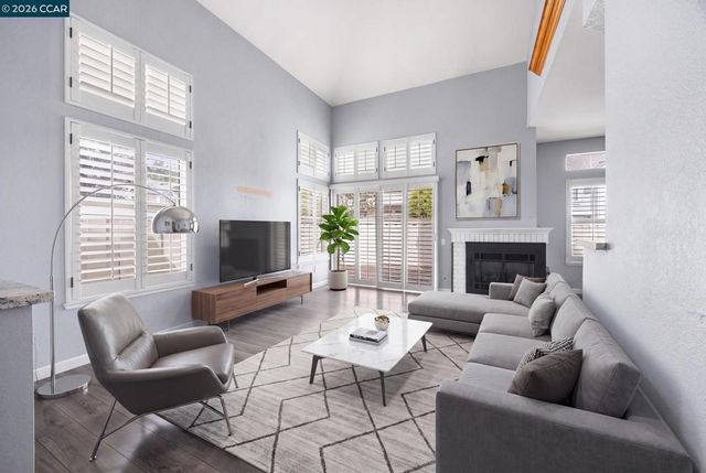 407 N Wildwood, Hercules