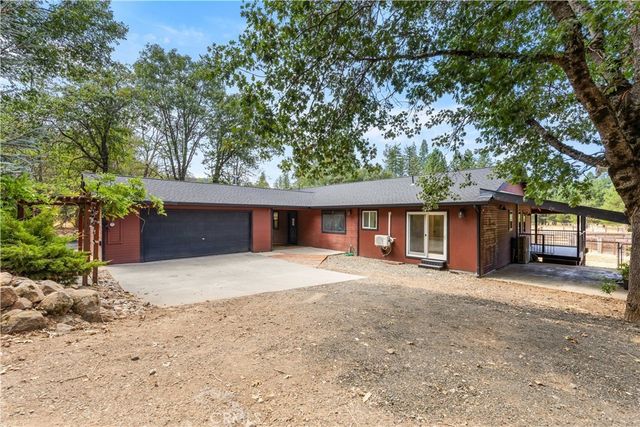 9679 Salmina Road, Kelseyville