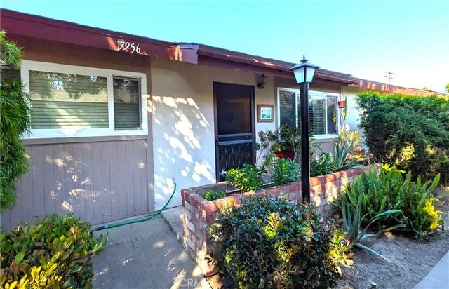 17956 Irvine Boulevard, Tustin