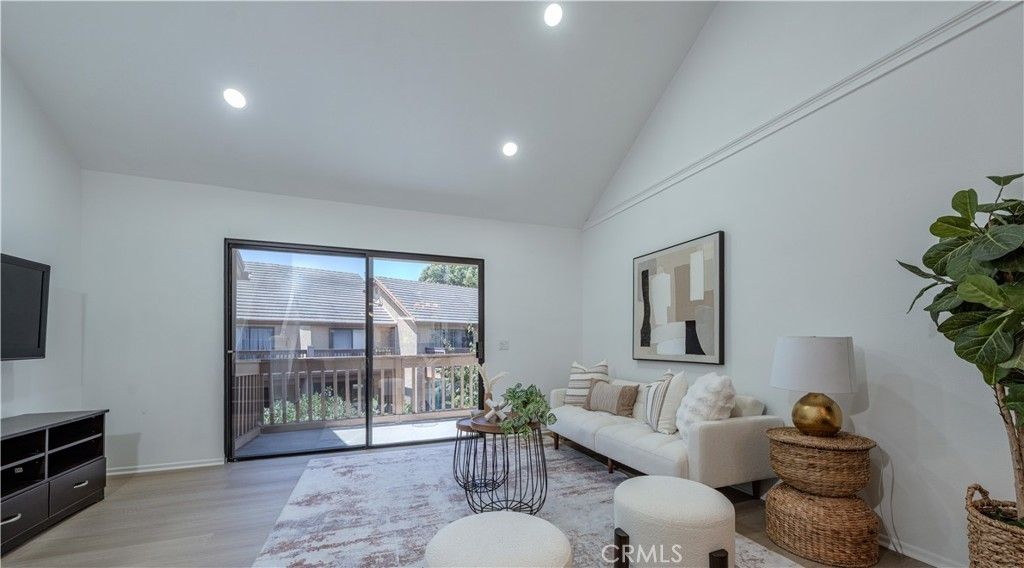 303 Tangelo # 347, Irvine