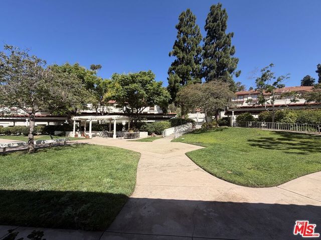 501 Palisades Drive # 309, Los Angeles
