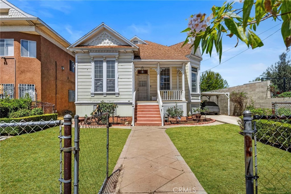 Photo of Listing #DW26182059