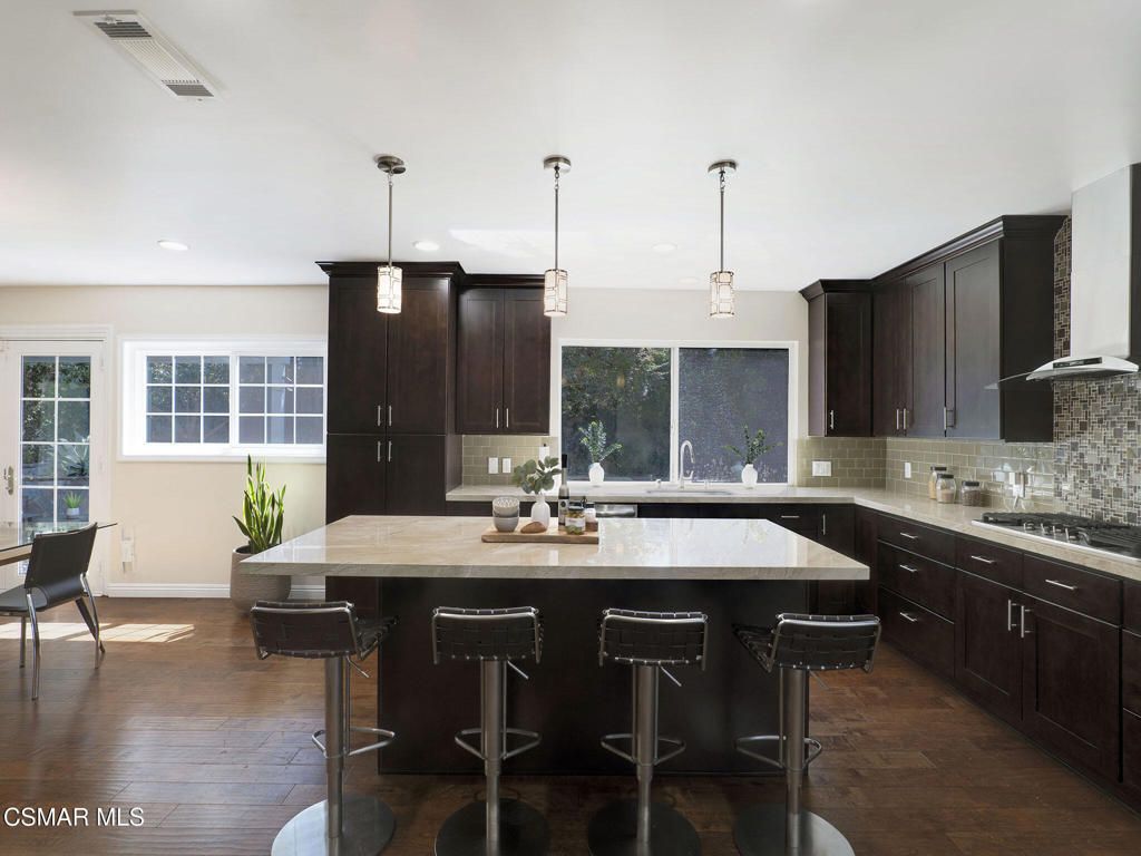 4334 Deerpark Court, Westlake Village