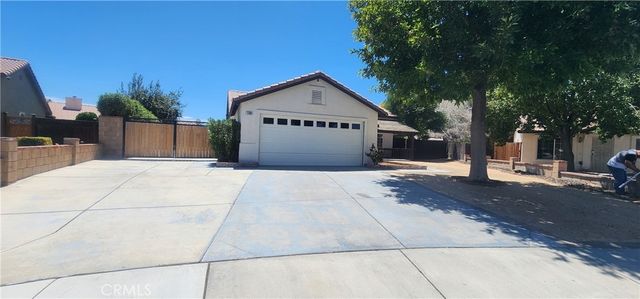 3300 E Avenue K3, Lancaster