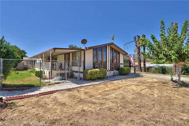 21869 Raynor, Wildomar