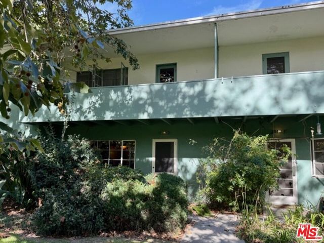 5390 Village, Los Angeles