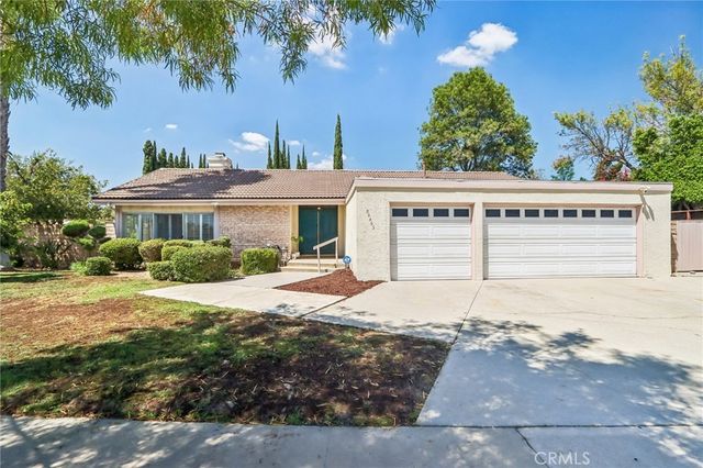 20463 Bermuda Street, Chatsworth