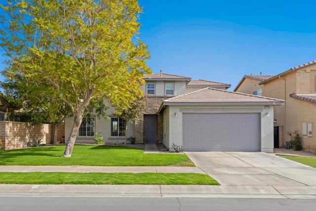 42756 Dell Lago Court, Indio