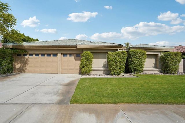 40620 Baranda Court, Palm Desert
