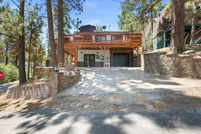 300 Hilltop Lane, Big Bear
