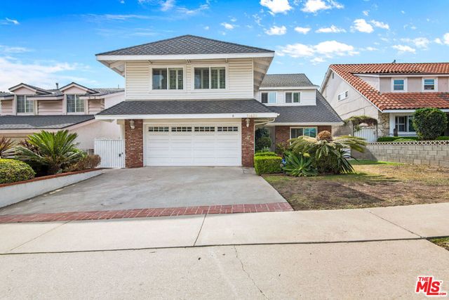 19429 Broadacres Avenue, Carson