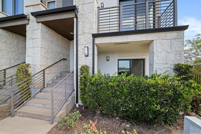8309 Distinctive, San Diego