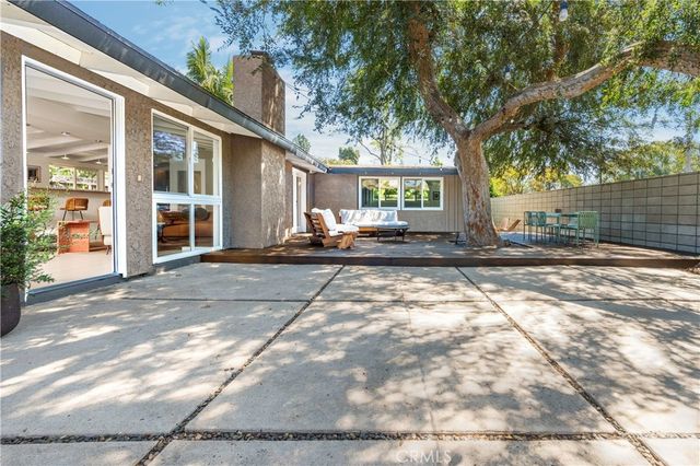 7041 E Spring, Long Beach