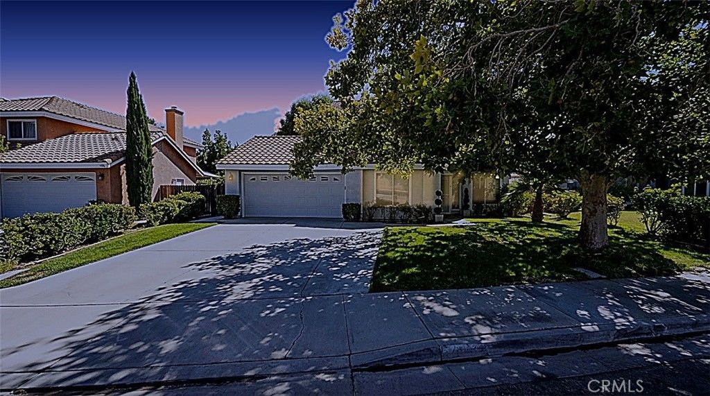 44440 Avenida Del Rio, Lancaster