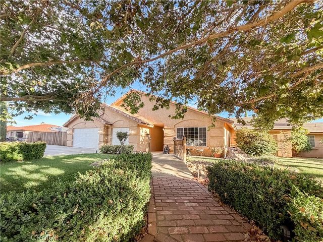 10011 Solano, Victorville
