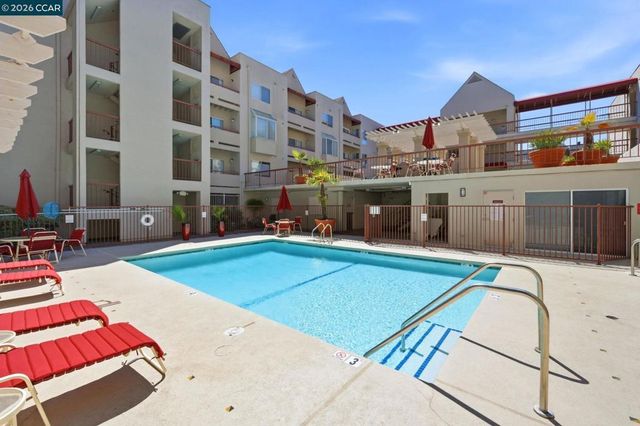 3173 Wayside Plz # 212, Walnut Creek