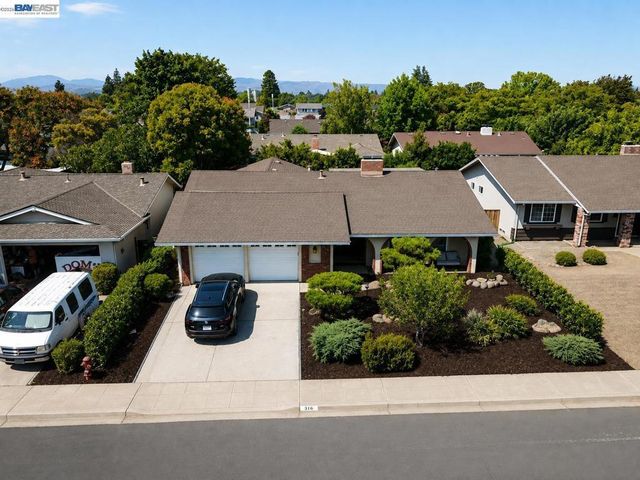 816 Catalina Dr, Livermore