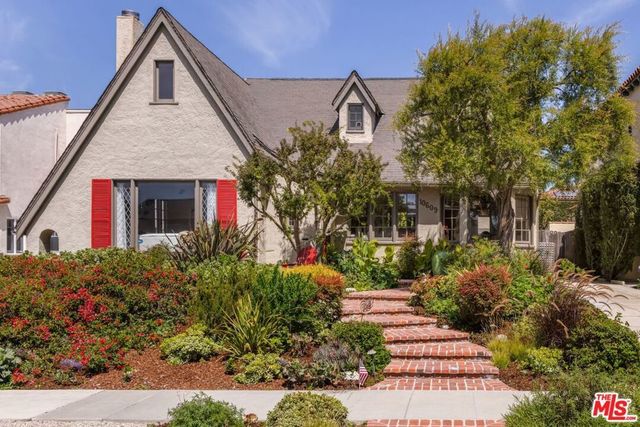 10609 Esther Avenue, Los Angeles