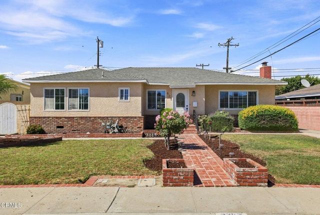 823 W Roderick Avenue, Oxnard