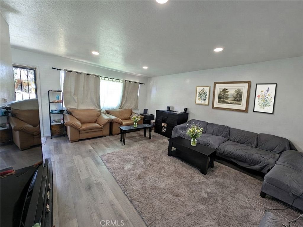 408 N Jackson Street, Santa Ana