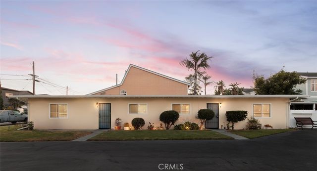 220 Knox, Costa Mesa
