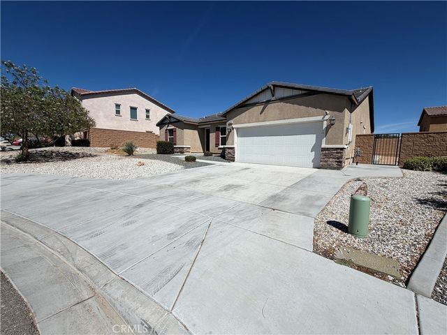 14220 Bison Court, Victorville